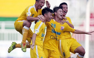 15h30 sân Thống Nhất, An Giang – Hà Nội T&T: Công tử đối đầu 'anh Hai' Nam Bộ